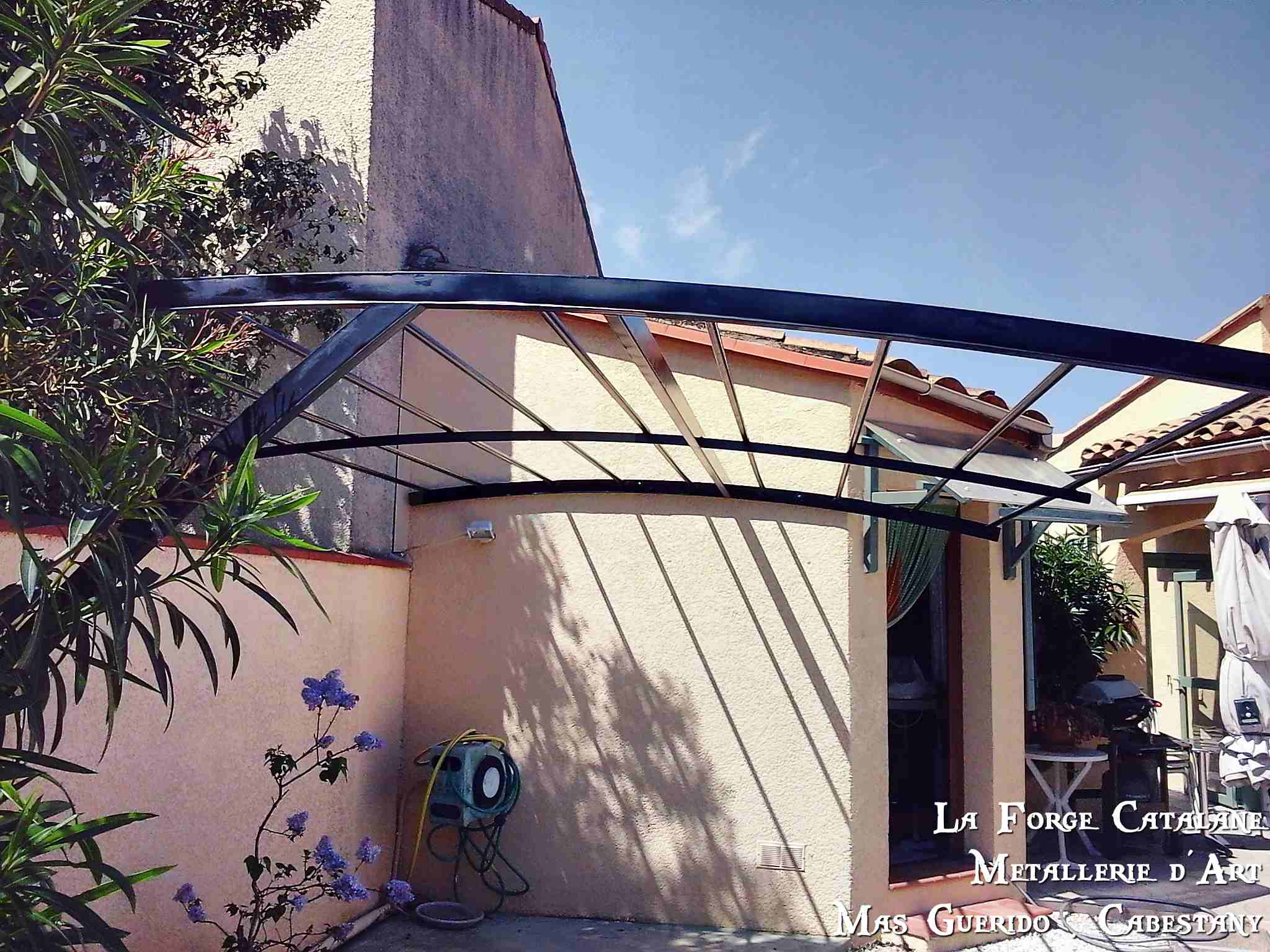 pergola carport treille forge catalane.jpg